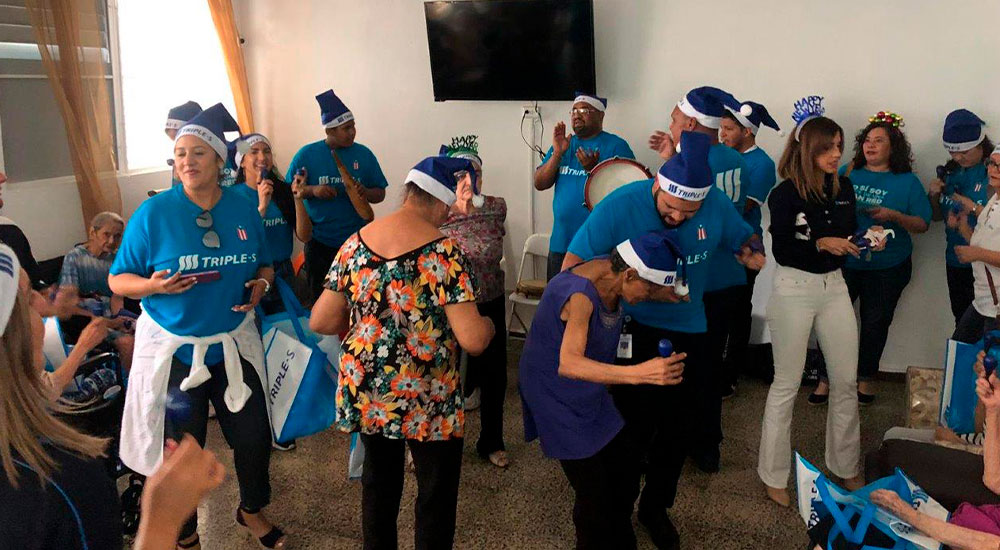 Seniors receive joy at Christmas