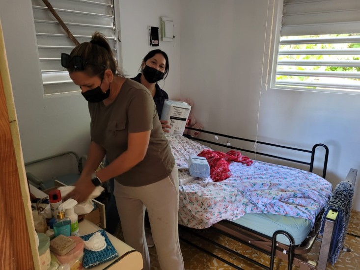 Triple-S Vida volunteers visit the Abu’s